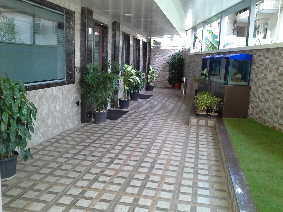 Hotel Galaxy Vaibhav Vasai-Virar Zewnętrze zdjęcie